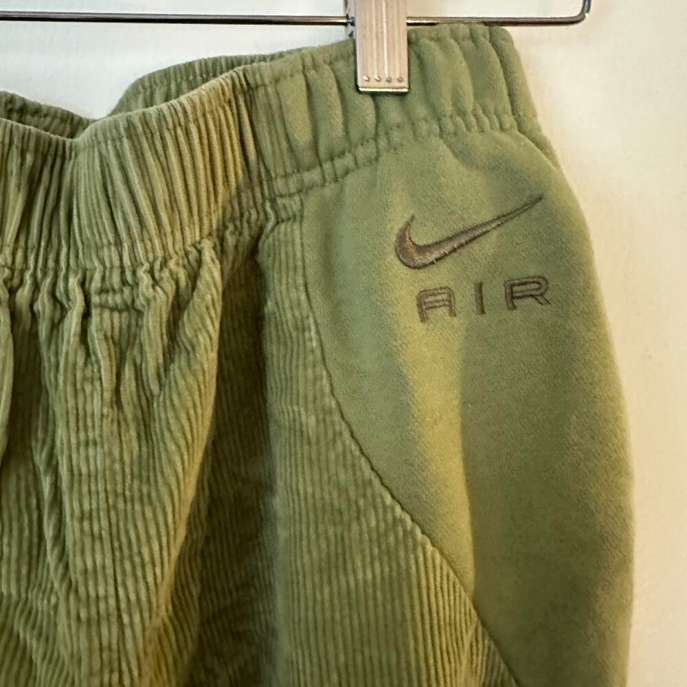 Nike Women's Sportswear Air Corduroy Fleece HR Pants Size S